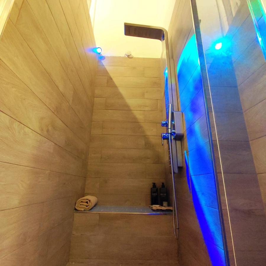 Staicca Rooms เนเปิลส์ ภายนอก รูปภาพ